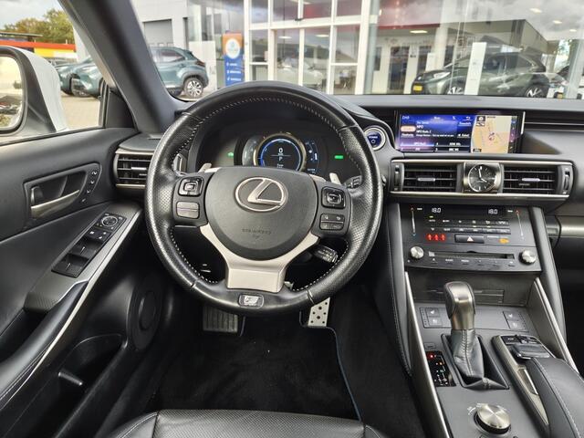 Lexus IS 300h Hybrid F-Sport Line | Navi | Dashcam v/a | Leder |