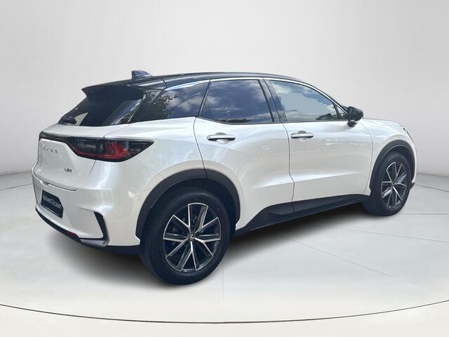 Lexus LBX Emotion 2WD | 06-10141018 Voor meer informatie