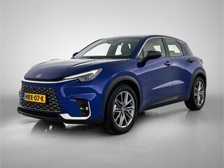 lexus-lbx-elegant-2wd-limited--adv