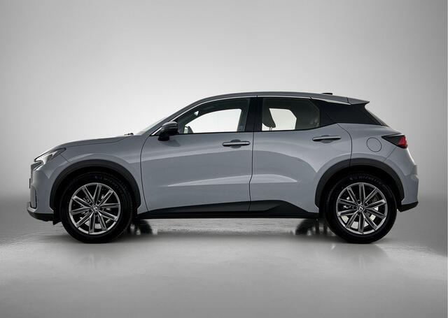 Lexus LBX Relax 2WD | Premium Pack |