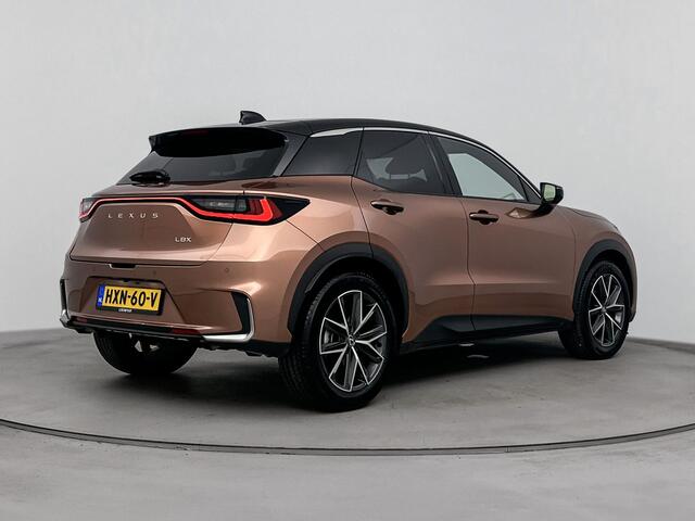 Lexus LBX Cool AWD + Premium Pack | Carplay | Stoelverwarming | Adaptive Cruise |