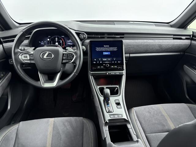 Lexus LBX Cool AWD + Premium Pack | Carplay | Stoelverwarming | Adaptive Cruise |
