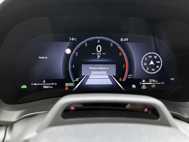 Lexus LBX Emotion 2WD | Tech Pack |