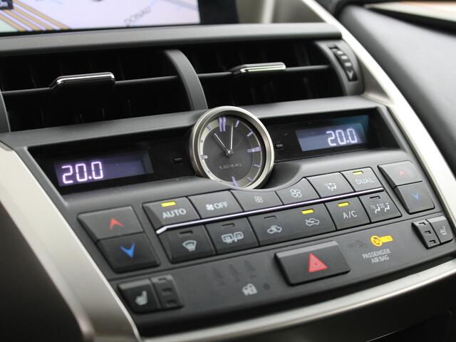 Lexus NX 300h AWD 25th Edition | Leer | Stoelverwarming | Adaptive Cruise Control | Lexus Navigatie |