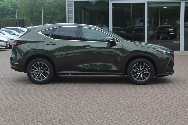 Lexus NX 450h+ AWD Launch Edition / 360Camera / Head-up / Leder / 18'' / Keyless / Sfeerverlichting / Stoelventilatie / Stuurverwarming / DAB / ACC
