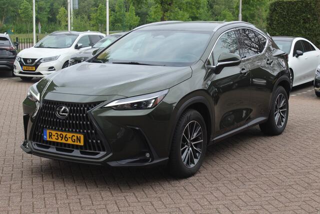 Lexus NX 450h+ AWD Launch Edition / 360Camera / Head-up / Leder / 18'' / Keyless / Sfeerverlichting / Stoelventilatie / Stuurverwarming / DAB / ACC