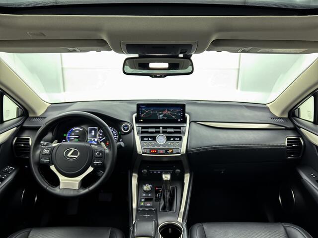 Lexus NX 300h AWD Luxury Edition Limited | Panoramadak | Trekhaak | Stoelverwarming | Apple CarPlay / Android Auto |