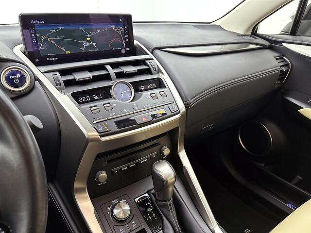 Lexus NX 300h AWD Business Line | Navigatie | Leer | Elektrische Achterklep | Parkeersensoren |