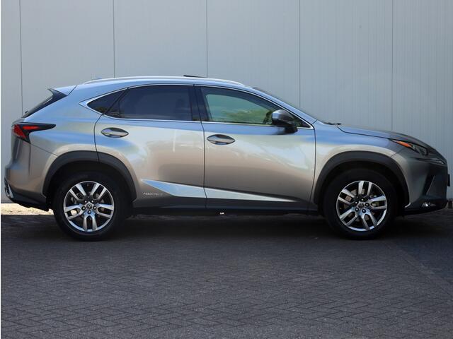 Lexus NX 300h AWD Luxury Line | Schuifdak | Safety Pack | Premium Audio