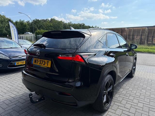 Lexus NX 300h Sport Edition | 1E EIGENAAR | 12MND GARANTIE | DEALER ONDERHOUDEN | AIRCO | LED | NAVI | CRUISE |