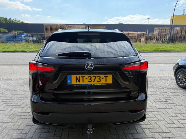 Lexus NX 300h Sport Edition | 1E EIGENAAR | 12MND GARANTIE | DEALER ONDERHOUDEN | AIRCO | LED | NAVI | CRUISE |