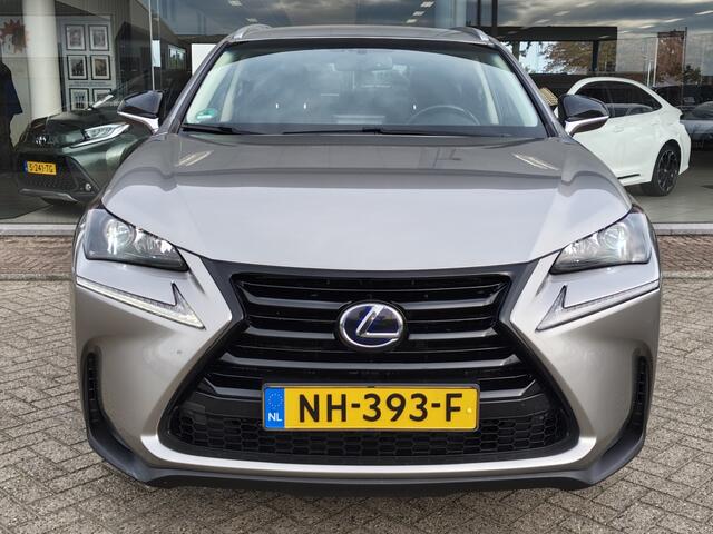 Lexus NX 300h AWD Sport Edition | Trekhaak | 1500 kg trekgewicht | Navi