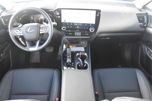 Lexus NX 450h+ AWD Luxury Line | Trekhaak 1500kg |