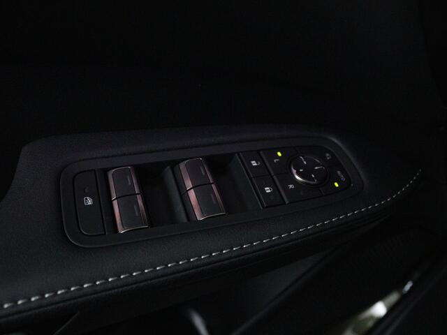 Lexus RX 450h+ Plug-in Hybrid President Line