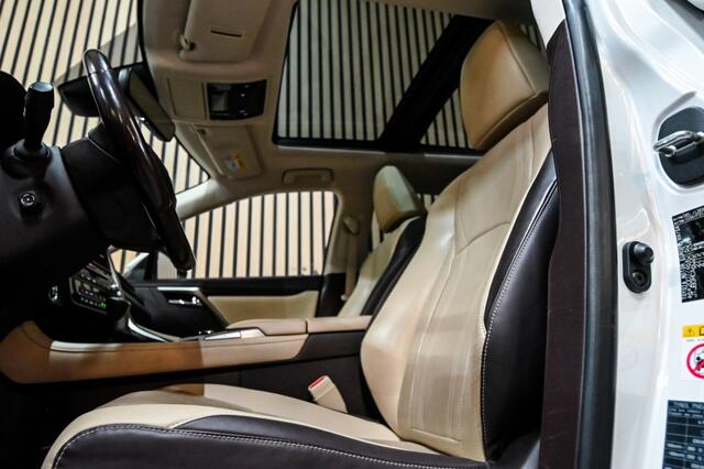 Lexus RX 450h 4WD Lux. Line