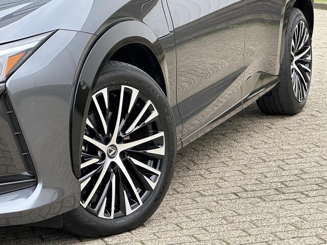 Lexus RZ 450e President Line 71 kWh | NL-Auto/1e eign./360° Camera/Head-Up/Stoel-/Stuurverw./Stoelventilatie