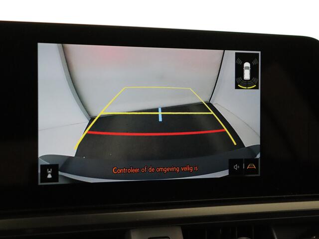 Lexus Ux 300h F SPORT Design | Sunroof | Lederen Bekleding | Stoelverwarming |