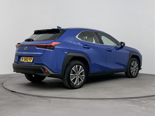 Lexus Ux 300e Business 54 kWh | Carplay | Adaptive Cruise Control |