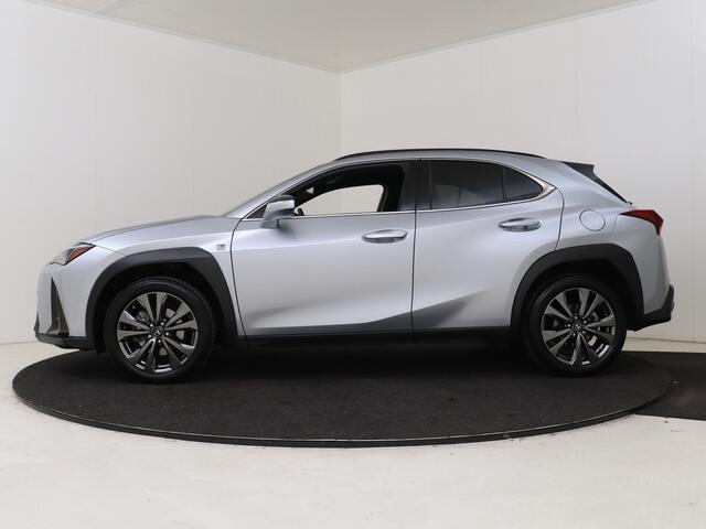 Lexus Ux 250h F-Sport Design | Stoel & Stuurverwarming | Bi-Tone | Lederen Bekleding |