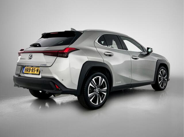 Lexus Ux 250h Luxury Line Limited | Triple Led | Head-up Display | Navigatie | Leer |