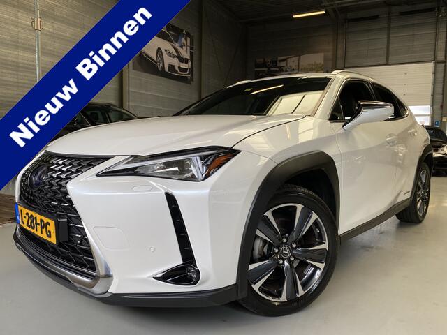 Lexus Ux 250h Preference Line Camera, Carplay, PDC