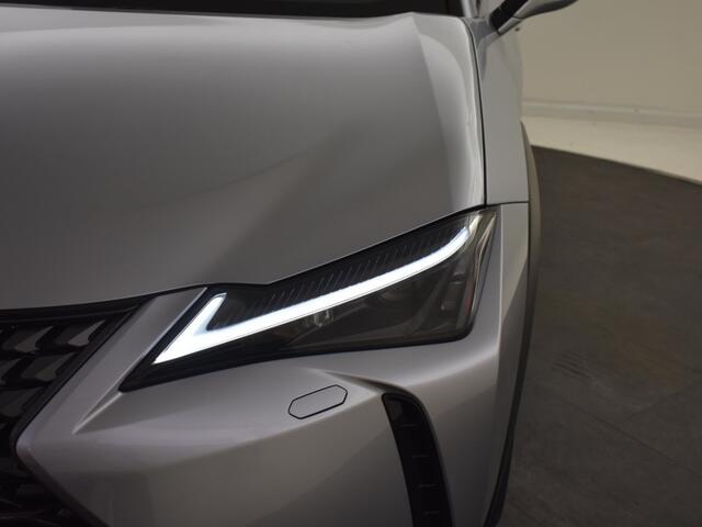 Lexus Ux 300h Business Line