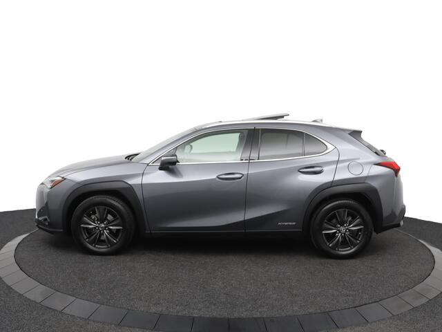 Lexus Ux 250h Luxury Line | Dealeronderhouden | Schuif-/kanteldak | Stoelverwarming | Lederen bekleding