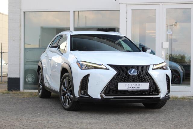 Lexus Ux 250h Hybride F-Sport Premium I Mark Lev. I Head up I 360-camera I Applecarplay