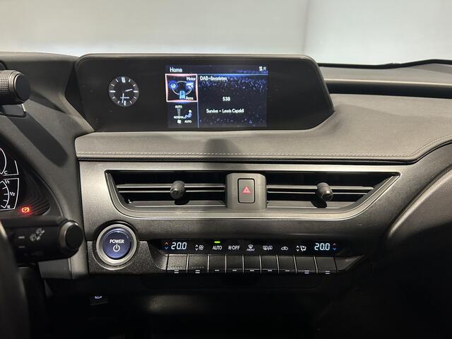 Lexus Ux 250h Preference Line | Leder | AppleCarplay/AndroidAuto | Achteruitrijcamera