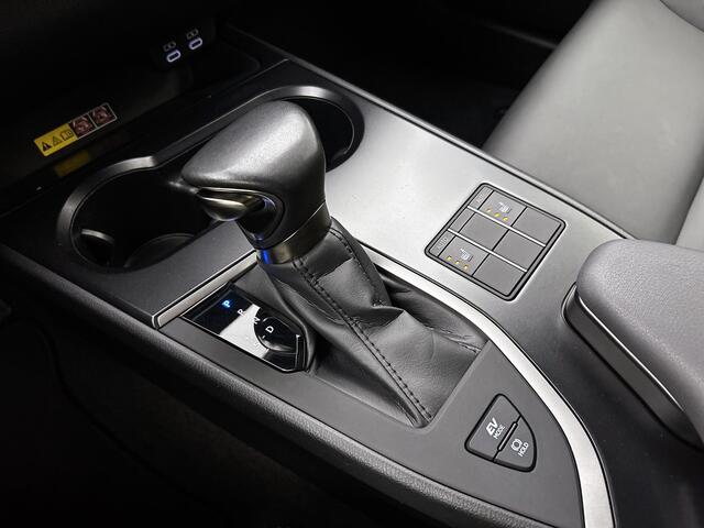 Lexus Ux 250h Executive Line | Limited |