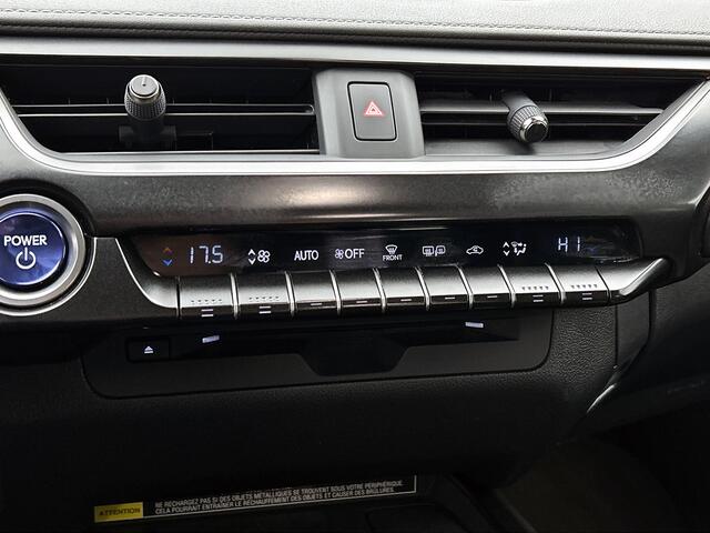 Lexus Ux 250h AWD Business Line