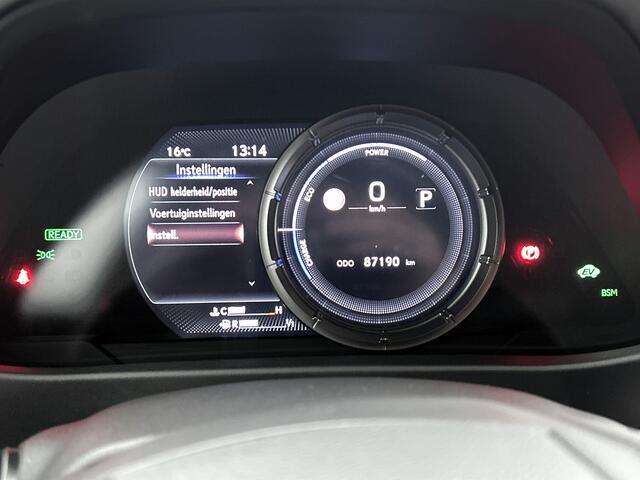 Lexus Ux 250h F Sport Line | Head-up Display | Stoelverwarming | Half Leder/Alcantara |