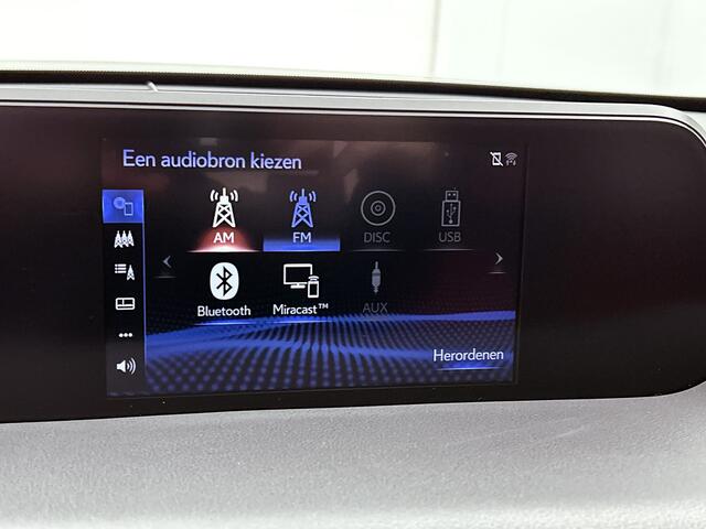 Lexus Ux 250h F Sport Line | Head-up Display | Stoelverwarming | Half Leder/Alcantara |