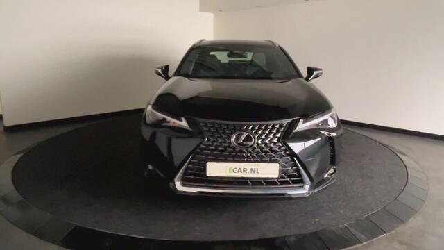Lexus Ux 300e Business Line 73 kWh | Nieuwprijs ¤ 55.100,00, 45% korting | Adaptieve cruise control | Achteruitrijcamera | Premium kwaliteit voor een topprijs