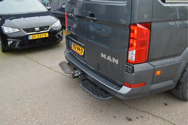 MAN TGE 35 2.0 Standaard Hoog , L+R SCHUIFDEUR , LED KOPLMPEN , A UITRIJ CAM , PDC V+A ,