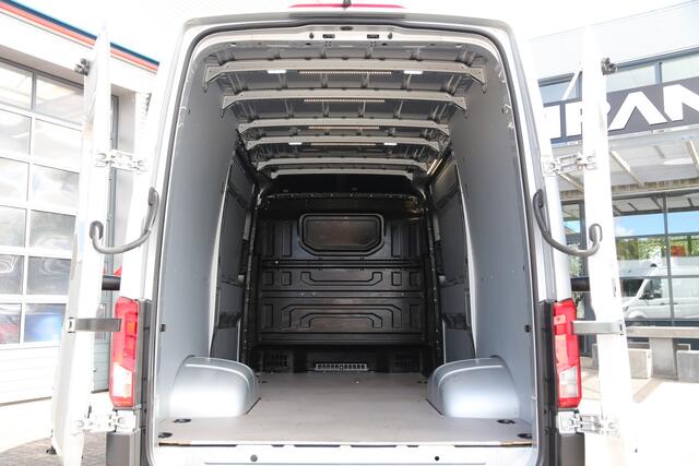 MAN TGE 50 2.0 TDI 177 | Aut. | 2x Schuifdeur | Standkachel | Massage | Airco..