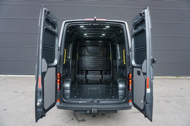 MAN TGE 3.140 | L3H3 | 2x Schuifdeur | App-Connect | ACC | Camera | Trekhaak | Facelift