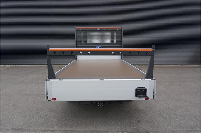 MAN TGE 3.180 | AUT | 3,5T Trekvermogen | ACC | Apple Carplay | Pick-Up | Open Laadbak