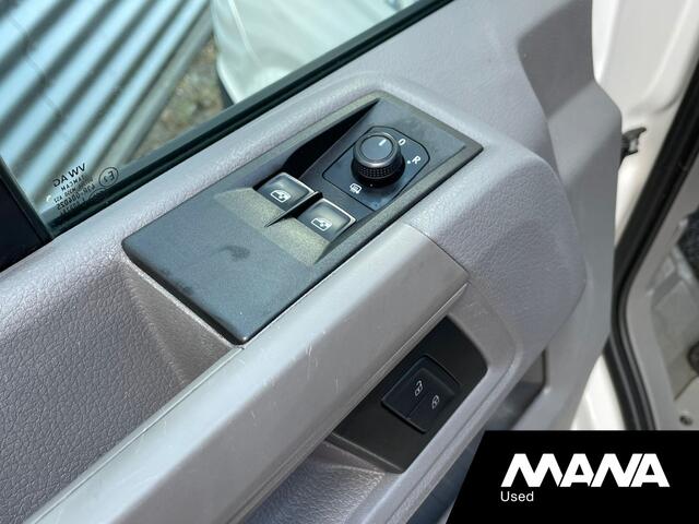 MAN TGE 50 3.5T Bakwagen Dubbellucht Dhollandia Laadklep Navi Airco Cruise control