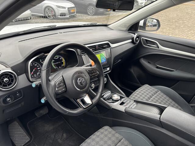 MG ZS EV Comfort 45 kWh Trekhaak / Carplay / Navigatie