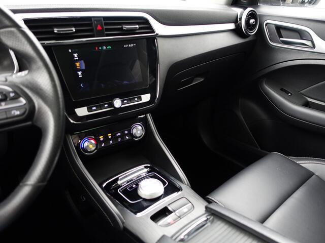 MG ZS EV Luxury 45 kWh Aut- Panoramadak, Camera, Xenon Led, Elek Leder Interieur, Ada Cruise