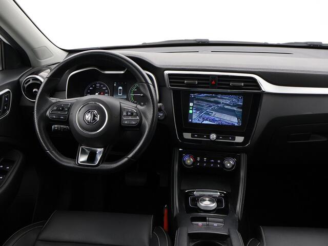 MG ZS MG EV LUXURY 45 kWh + PANORAMA | LEDER | CAMERA | ADAPTIVE CRUISE | STOELVERWARMING