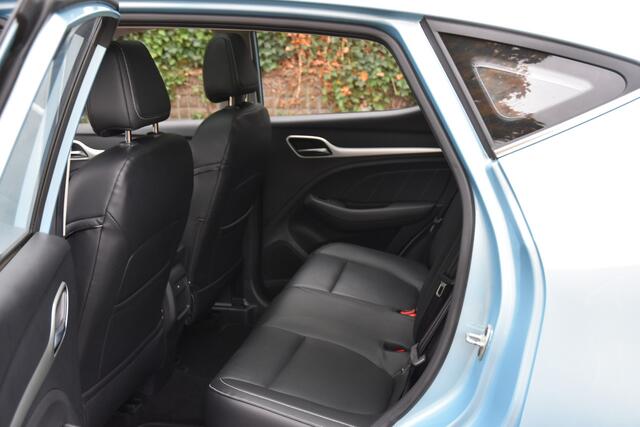 MG ZS MG EV Luxury 45 kWh | LEDER | PANORAMADAK| CARPLAY