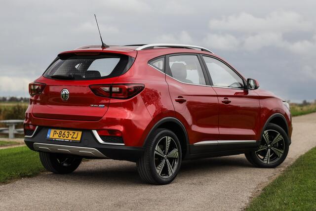 MG ZS MG EV Luxury 45 kWh ? Leder ? Pano ? ACC
