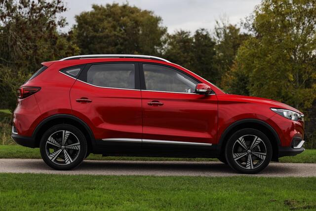 MG ZS MG EV Luxury 45 kWh ? Leder ? Pano ? ACC