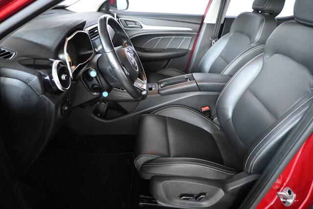 MG ZS MG EV Luxury 45 kWh Apple CarPlay Navigatie Adaptieve Cruise Panoramadak Inruil Mogelijk!