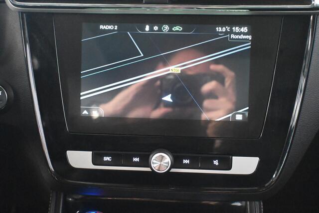 MG ZS MG EV Luxury 45 kWh Apple CarPlay Navigatie Adaptieve Cruise Panoramadak Inruil Mogelijk!