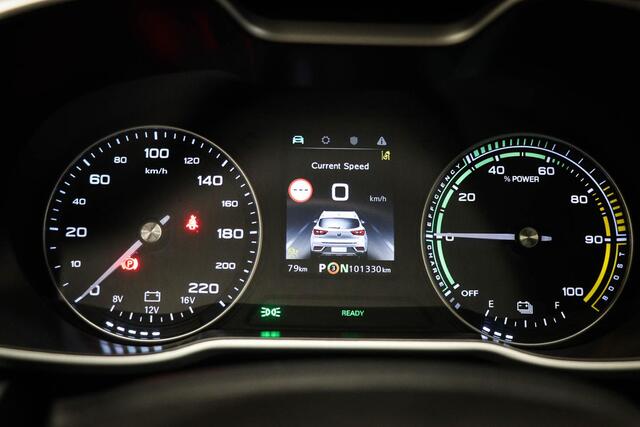 MG ZS MG EV Luxury 45 kWh | PANORAMADAK | STOELVERWARMING | APPLE | CAMERA