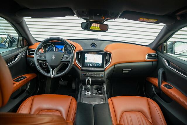 Maserati GHIBLI 3.0 V6 GranLusso 21"LM Keyless Camera