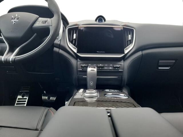 Maserati GHIBLI 3.0 V6 Modena 430 PK ACC Schuifdak Harman Kardon 360 Camera Stoelkoeling